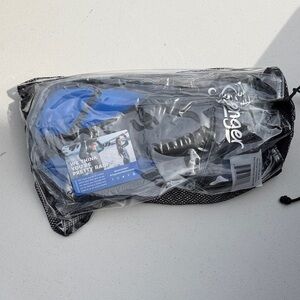 Avenger Blue and Black Surf/Water Gear Bag